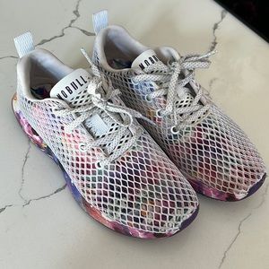 NoBull Project Flower Trainers